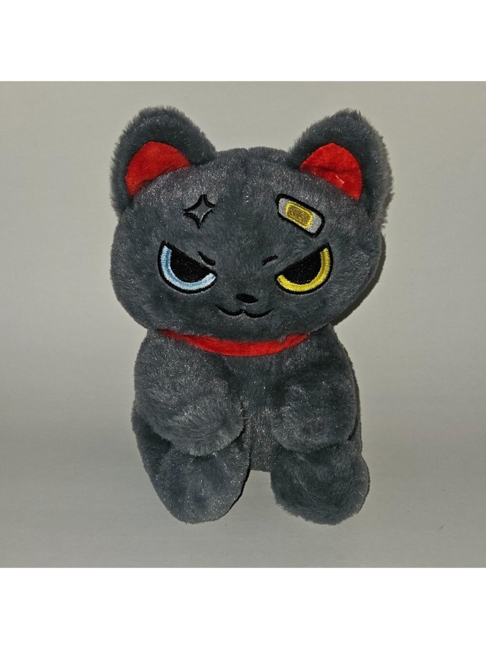 Gray Kitty Cat Plush 9" Stuffed Toy Blue Yellow Eyes Red Collar Sweet Strawberry